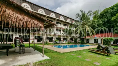 PAT5910: 3 Storey Hotel in Patong. Photo #35