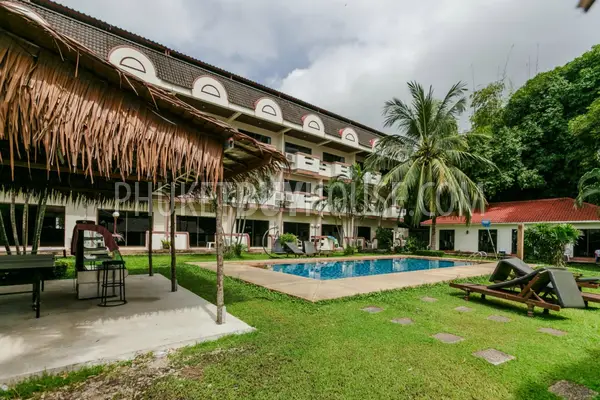 PAT5910: 3 Storey Hotel in Patong. Photo #35