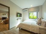NAY5913: 2 Bedrooms Apartment close to the Nai Yang beach. Thumbnail #9