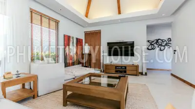 BAN5915: Fantastic Villa with Private Pool in BangTao. Photo #17