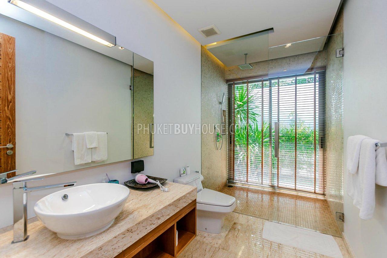 BAN5915: Fantastic Villa with Private Pool in BangTao. Photo #24