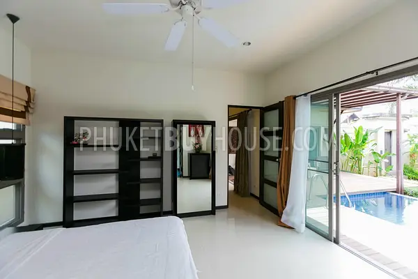 NAI5898: Lovely Villa with Private Pool at closed Complex in Nai Harn. Photo #2