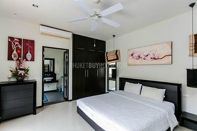 NAI5898: Lovely Villa with Private Pool at closed Complex in Nai Harn. Photo #3