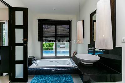 NAI5898: Lovely Villa with Private Pool at closed Complex in Nai Harn. Photo #4
