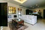 NAI5898: Lovely Villa with Private Pool at closed Complex in Nai Harn. Thumbnail #9