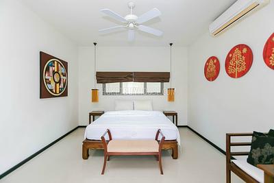NAI5898: Lovely Villa with Private Pool at closed Complex in Nai Harn. Photo #16