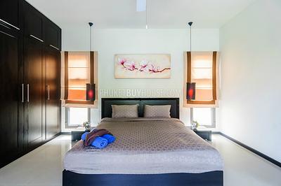 NAI5898: Lovely Villa with Private Pool at closed Complex in Nai Harn. Photo #41