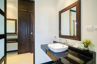 NAI5898: Lovely Villa with Private Pool at closed Complex in Nai Harn. Photo #61