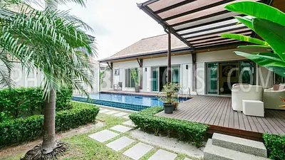 NAI5899: Fully furnished 3 Bedroom Villa with Tropical Garden in Nai Harn. Fotoğraf #2