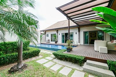 NAI5899: Fully furnished 3 Bedroom Villa with Tropical Garden in Nai Harn. Photo #2