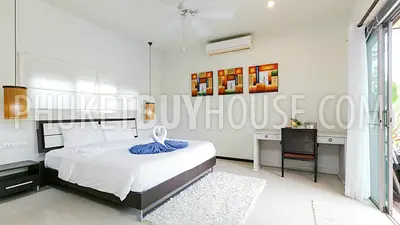 NAI5899: Fully furnished 3 Bedroom Villa with Tropical Garden in Nai Harn. Fotoğraf #12