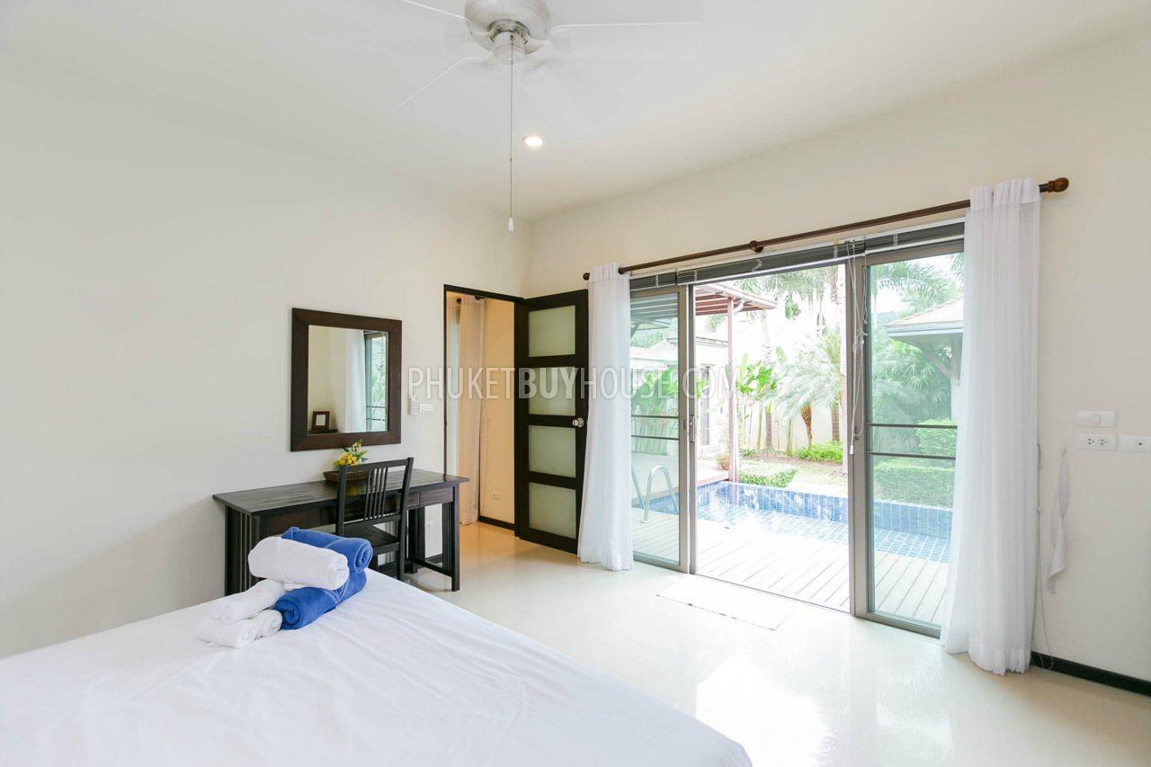 NAI5899: Fully furnished 3 Bedroom Villa with Tropical Garden in Nai Harn. Photo #23