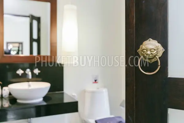 NAI5899: Fully furnished 3 Bedroom Villa with Tropical Garden in Nai Harn. Photo #27