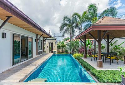 NAI5900: Charming 3 Bedroom Villa with a cozy Sala in Nai Harn. Photo #1