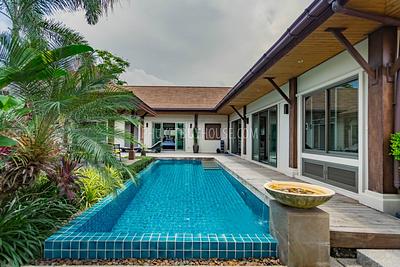 NAI5900: Charming 3 Bedroom Villa with a cozy Sala in Nai Harn. Photo #4