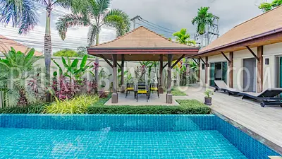 NAI5900: Charming 3 Bedroom Villa with a cozy Sala in Nai Harn. Fotoğraf #6