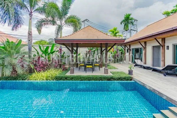 NAI5900: Charming 3 Bedroom Villa with a cozy Sala in Nai Harn. Photo #6