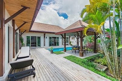 NAI5900: Charming 3 Bedroom Villa with a cozy Sala in Nai Harn. Photo #7