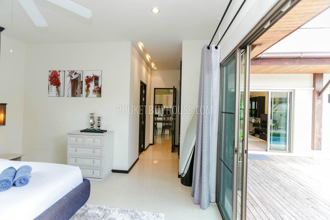 NAI5900: Charming 3 Bedroom Villa with a cozy Sala in Nai Harn. Photo #23