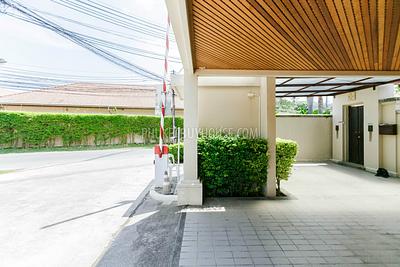 NAI5900: Charming 3 Bedroom Villa with a cozy Sala in Nai Harn. Photo #36