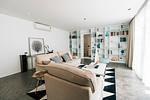 PAT5945: Fully furniture Apartment at Modern Condominium in Patong. Thumbnail #7