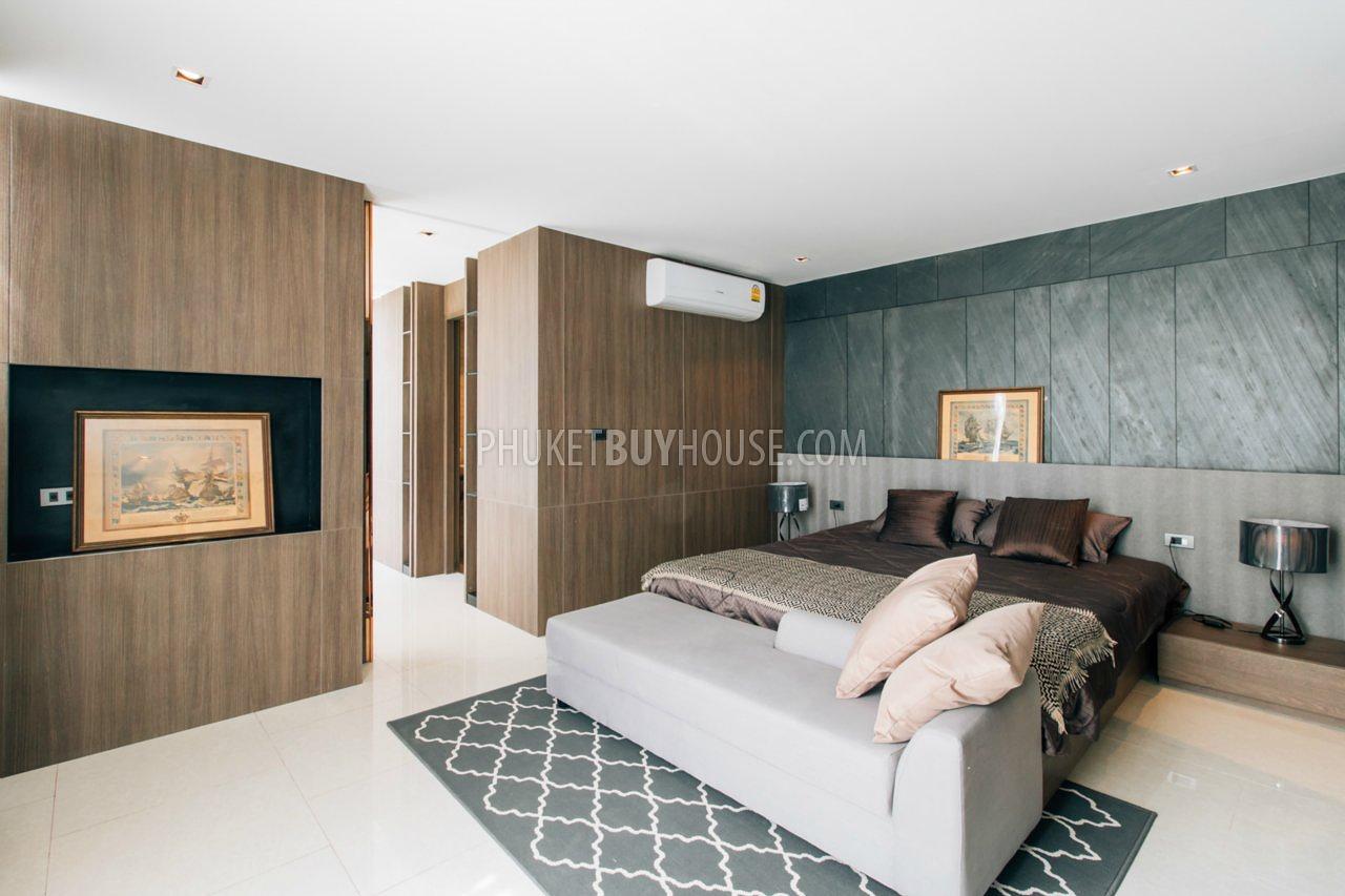 PAT5945: Fully furniture Apartment at Modern Condominium in Patong. Photo #14