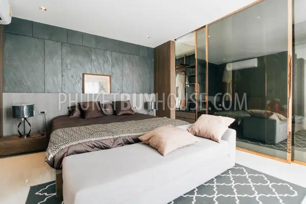 PAT5946: Beautiful 2 Bedroom Apartment with Pool access. Photo #1