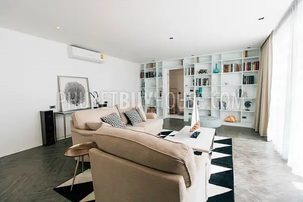 PAT5946: Beautiful 2 Bedroom Apartment with Pool access. Photo #3