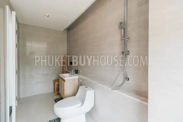 PAT5946: Beautiful 2 Bedroom Apartment with Pool access. Photo #6
