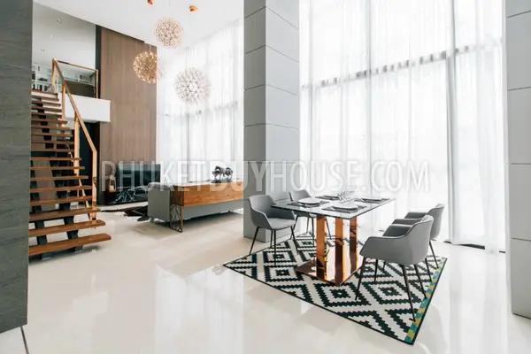PAT5946: Beautiful 2 Bedroom Apartment with Pool access. Photo #8