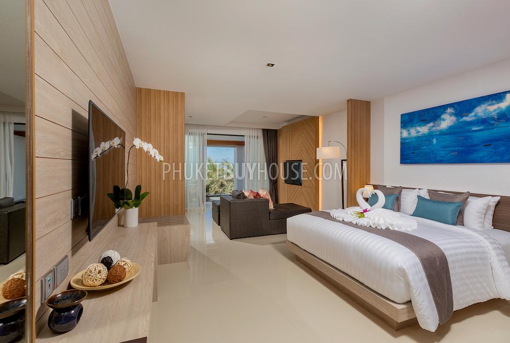 PAT5949: Beachfront Residence with direct Patong Beach access and only 50 m from Bangla Road. Photo #13