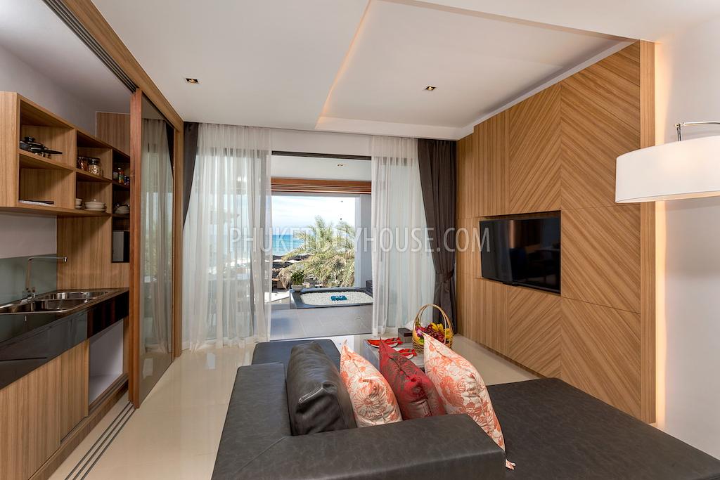 PAT5949: Beachfront Residence with direct Patong Beach access and only 50 m from Bangla Road. Photo #15