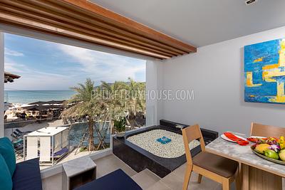 PAT5949: Beachfront Residence with direct Patong Beach access and only 50 m from Bangla Road. Photo #18