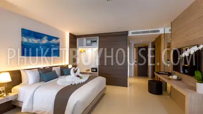 PAT5949: Beachfront Residence with direct Patong Beach access and only 50 m from Bangla Road. Photo #23