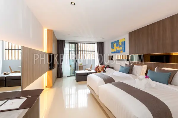 PAT5949: Beachfront Residence with direct Patong Beach access and only 50 m from Bangla Road. Photo #28