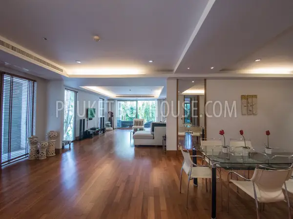 NAT5953: Splendid Apartment just 50 meters from Nai Thon Beach. Photo #8