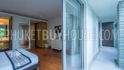 NAT5953: Splendid Apartment just 50 meters from Nai Thon Beach. Photo #19