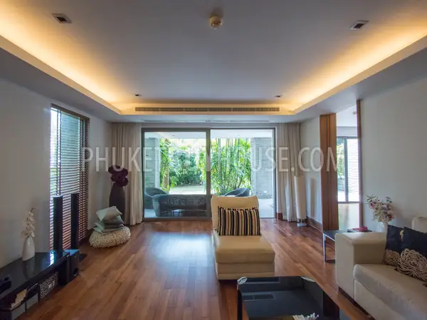 NAT5953: Splendid Apartment just 50 meters from Nai Thon Beach. Photo #39
