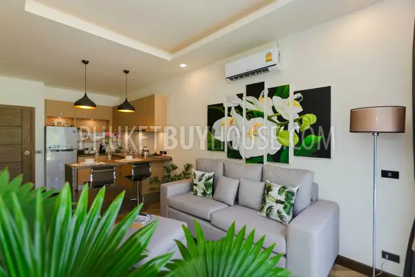RAW5957: Modern Apartment with a Mountain View in Rawai. Fotoğraf #9