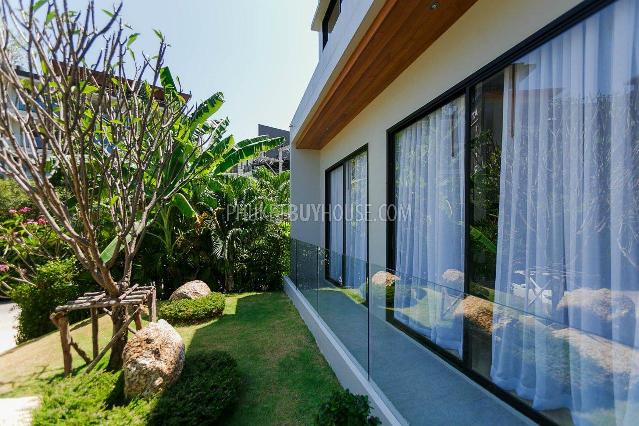 RAW5958: Contemporary 1 Bedroom Penthouse with Mountain View in Rawai. Photo #8