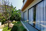RAW5958: Contemporary 1 Bedroom Penthouse with Mountain View in Rawai. Thumbnail #8