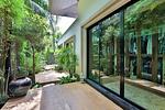 SUR5967: Gorgeous Villa with a Private Pool in Surin. Thumbnail #3