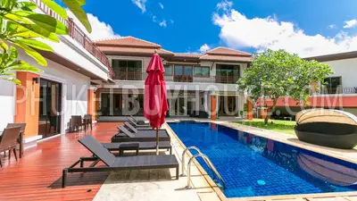 BAN5934: Spacious 12-Bedroom Villa with Two Pools in Bang Tao. Fotoğraf #3
