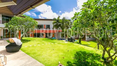 BAN5934: Spacious 12-Bedroom Villa with Two Pools in Bang Tao. Fotoğraf #4