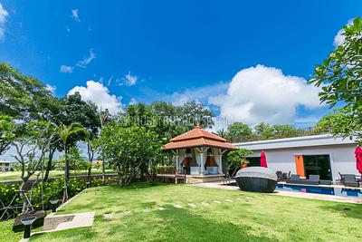 BAN5934: Spacious 12-Bedroom Villa with Two Pools in Bang Tao. Photo #11