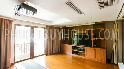 BAN5934: Spacious 12-Bedroom Villa with Two Pools in Bang Tao. Fotoğraf #20