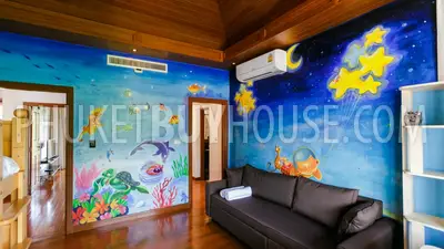 BAN5934: Spacious 12-Bedroom Villa with Two Pools in Bang Tao. Fotoğraf #36