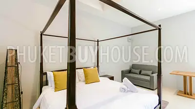 BAN5934: Spacious 12-Bedroom Villa with Two Pools in Bang Tao. Fotoğraf #38