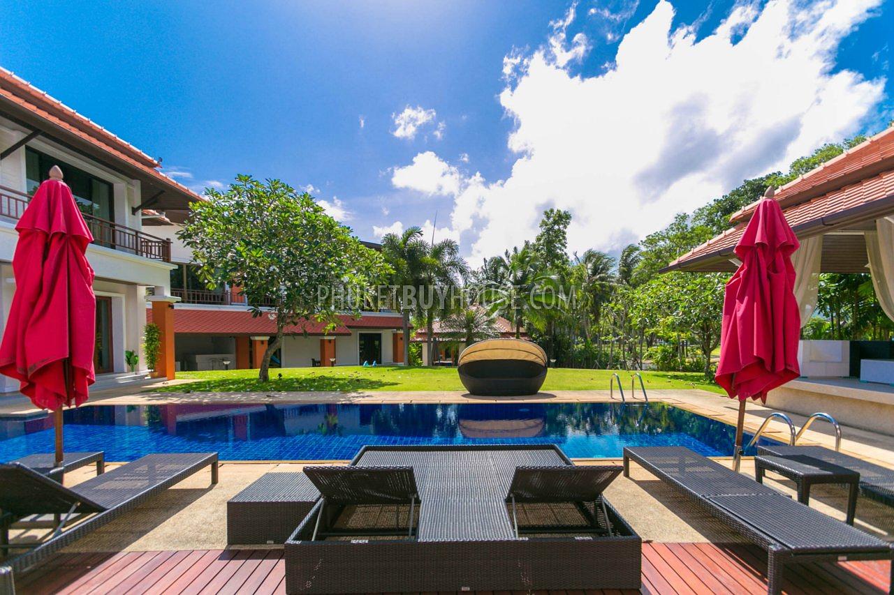 BAN5934: Spacious 12-Bedroom Villa with Two Pools in Bang Tao. Photo #41