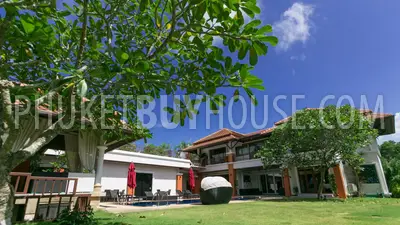 BAN5934: Spacious 12-Bedroom Villa with Two Pools in Bang Tao. Fotoğraf #43